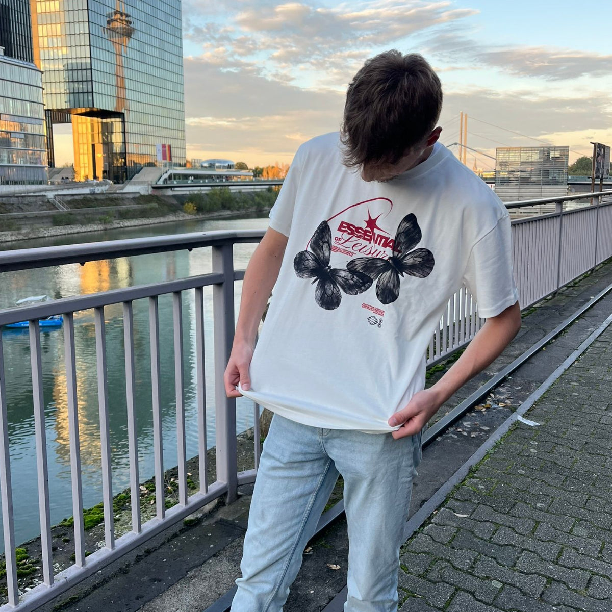 Essential Of Leisure Oversize-T-Shirt